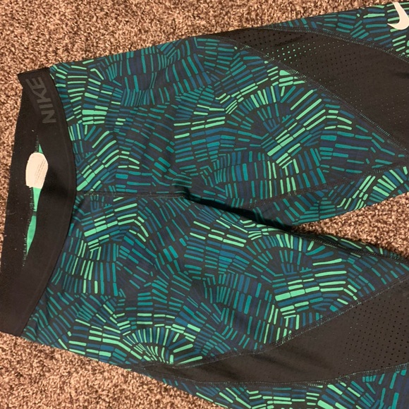 Nike Pro Dri-fit full length legging - Picture 1 of 3